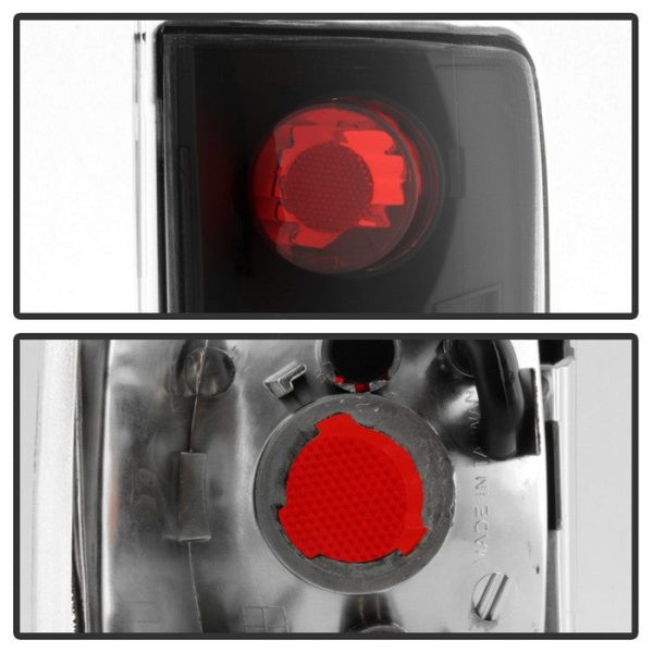 Xtune Tail Lights Chevy Blazer (1995-2005) [Euro Style] Black Clear   Black Smoked   Red Smoked Supply